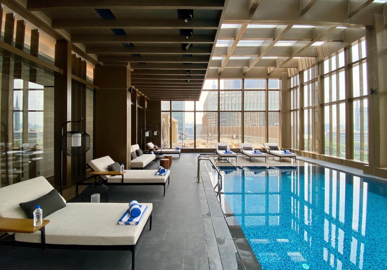 Jumeirah Living Guangzhou - Complimentary Shuttle Bus To Canton Fair Complex Экстерьер фото