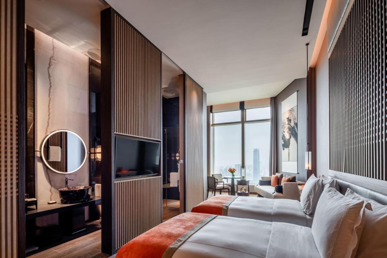 Jumeirah Living Guangzhou - Complimentary Shuttle Bus To Canton Fair Complex Экстерьер фото