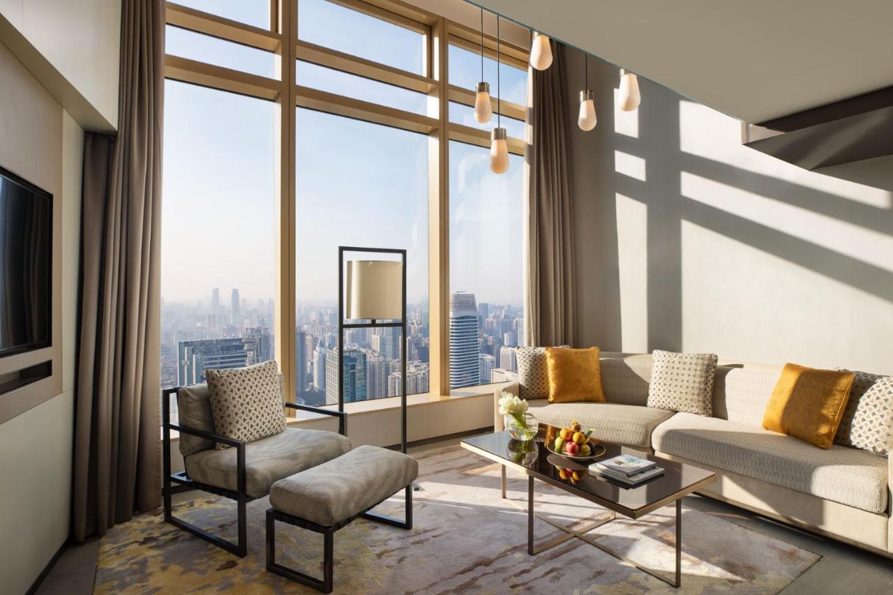 Jumeirah Living Guangzhou - Complimentary Shuttle Bus To Canton Fair Complex Экстерьер фото