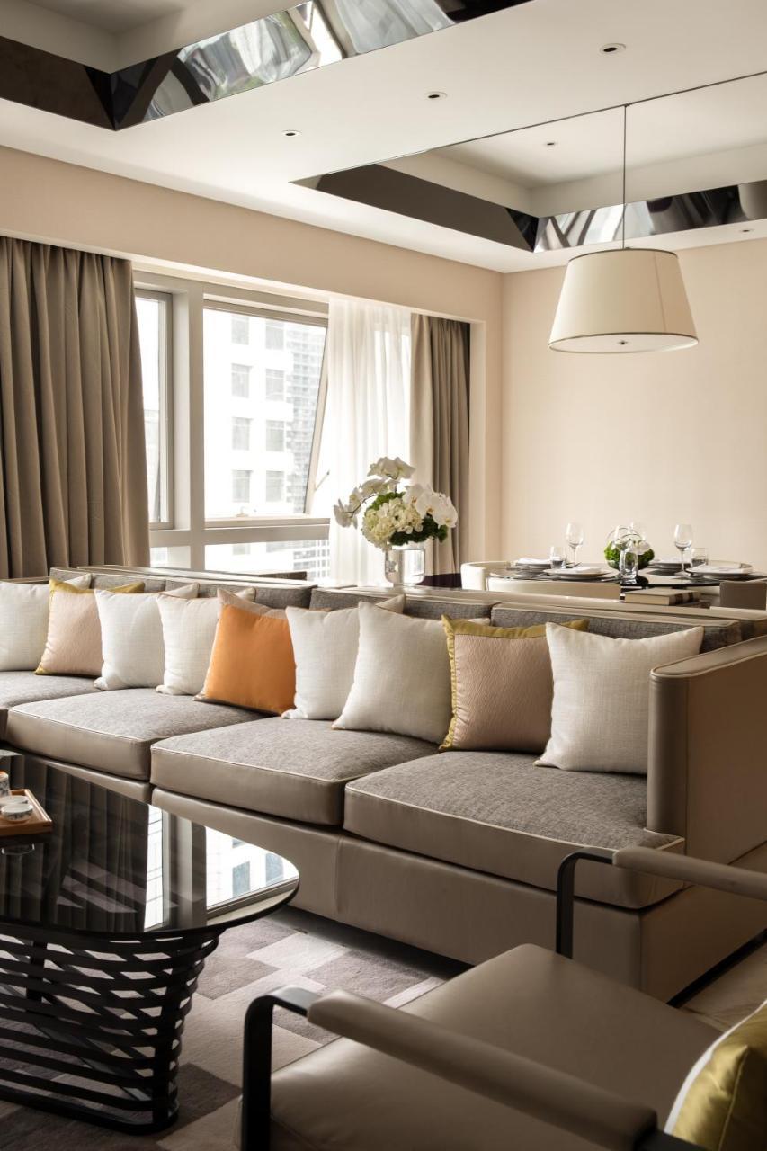 Jumeirah Living Guangzhou - Complimentary Shuttle Bus To Canton Fair Complex Экстерьер фото