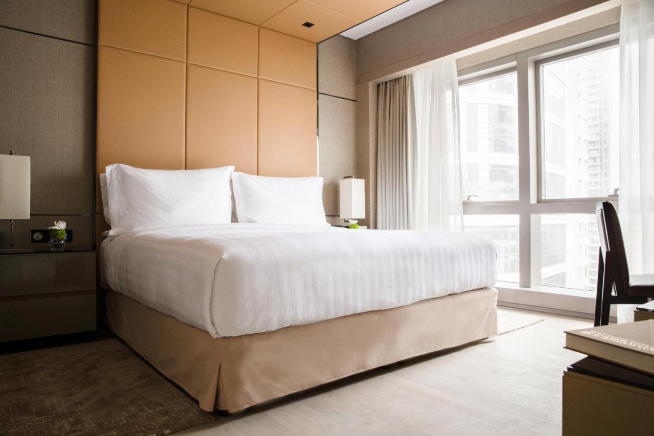 Jumeirah Living Guangzhou - Complimentary Shuttle Bus To Canton Fair Complex Экстерьер фото